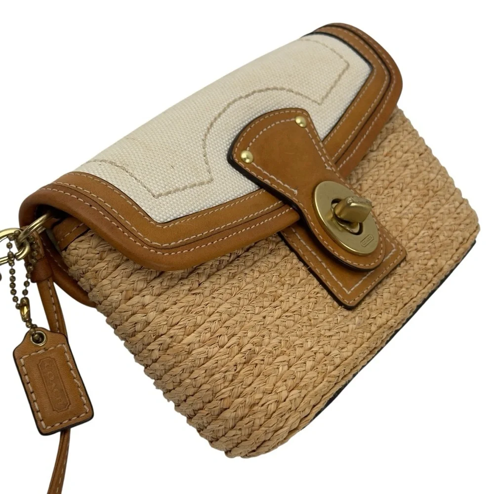 Coach Straw Summertime Clutch Wristlet Bag Natural Leather Trim Turnlock Coastal